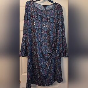 Chic Long Sleeve Dress with Blue and Purple Patterns